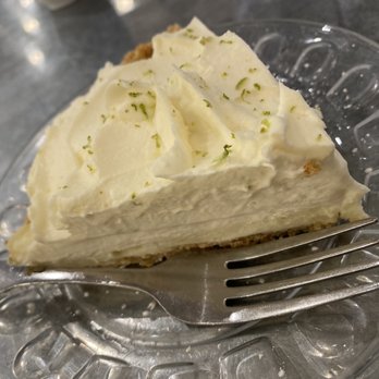 Queenie's Plus - Sour Cream Lime Tart - American Near Me - Tulsa, Oklahoma