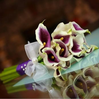 BBA Wedding Art Flowers - Bridesmaid bouquet - Florists Near Me - Mount Prospect, Illinois BBA Wedding Art Flowers - Bridesmaid bouquet - Florists Near Me - Mount Prospect, Illinois