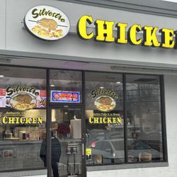 Silvestre Chicken