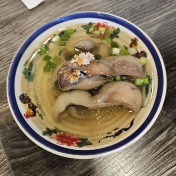 Mai Phat Noodle House - Side of Soup with kidneys? - Noodles Near Me - Westminster, California Mai Phat Noodle House - Side of Soup with kidneys? - Noodles Near Me - Westminster, California