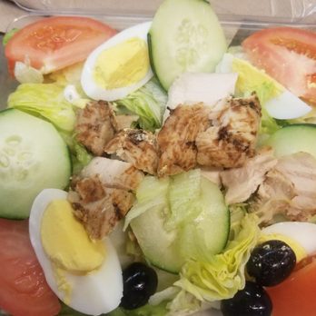 Diggers Deli - Yummy custom salad! - Delis Near Me - Vacaville, California