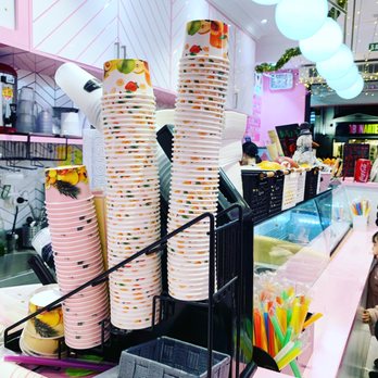 Eggofre - Desserts Near Me - Madrid, M Eggofre - Desserts Near Me - Madrid, M