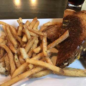Lazy Dog Johnstown - Ultimate Grilled Cheese Sandwich - American Near Me - Johnstown, Colorado Lazy Dog Johnstown - Ultimate Grilled Cheese Sandwich - American Near Me - Johnstown, Colorado