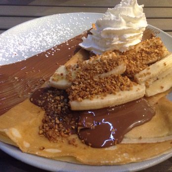 Demetres Downtown Markham - Desserts Near Me - Markham, Ontario