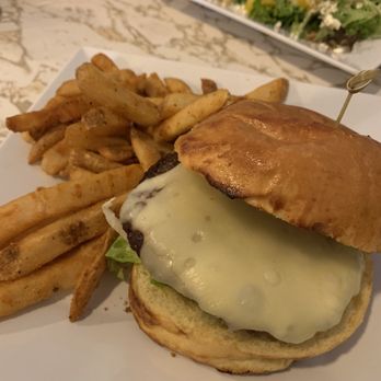 Allen's Clam Bar - Cheeseburger - Seafood Near Me - New Gretna, New Jersey