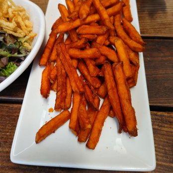 Eureka! - Sweet potato fries - Burgers Near Me - Claremont, California