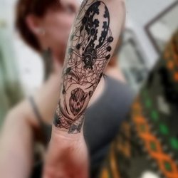 Arch Angel Tattoo - MY TATTOO BY MIKE Orb weaver with ghoulish peach