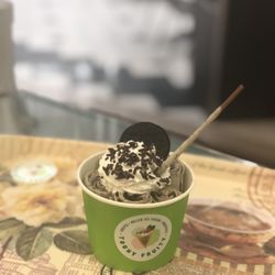 Touhy Fruity - Oreo Crunch Rolled Ice Cream