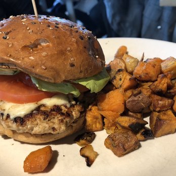 True Food Kitchen - Turkey burger - Vegetarian Near Me - Plano, Texas