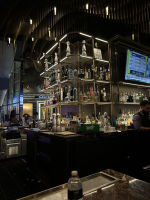 Vesper Bar by null