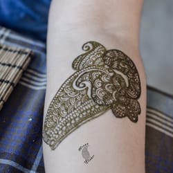 HennaStrokes