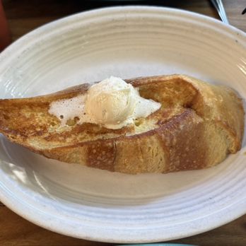 Tower Cafe - French Toast. Awesome - Breakfast & Brunch Near Me - Sacramento, California Tower Cafe - French Toast. Awesome - Breakfast & Brunch Near Me - Sacramento, California