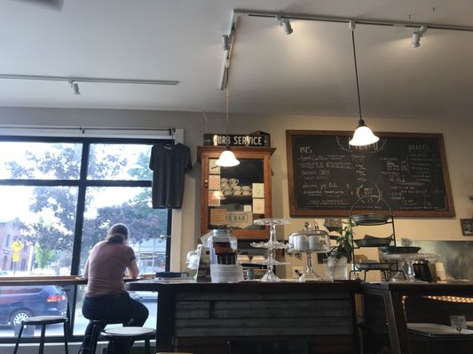 Florence Pie Bar by null