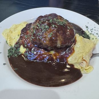 Red Rock - Omelette rice with hamburger - Japanese Near Me - Arcadia, California