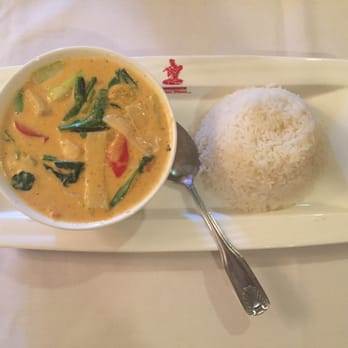Thai Place - Red curry with tofu and vegetables - Thai Near Me - Overland Park, Kansas Thai Place - Red curry with tofu and vegetables - Thai Near Me - Overland Park, Kansas