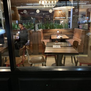 Nando's - Empty tables that were had to wait 45 minutes for - Fast Food Near Me - London, XGL Nando's - Empty tables that were had to wait 45 minutes for - Fast Food Near Me - London, XGL