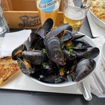 Oh My Cod! - Mussels - Seafood Near Me - Mahone Bay, Nova Scotia