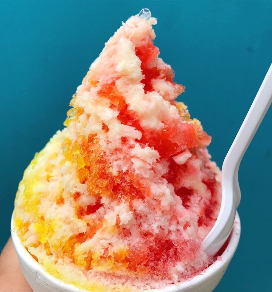 Chillax SnoCones Logo