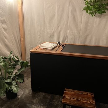 Lineaedge - Ice bath. Finally did all three: red light therapy,sauna, and ice bath. - Saunas Near Me - Santa Clarita, California Lineaedge - Ice bath. Finally did all three: red light therapy,sauna, and ice bath. - Saunas Near Me - Santa Clarita, California