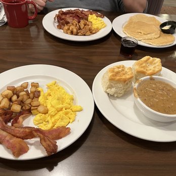 Bob Evans - Homestead Farmer breakfast - American Near Me - Temple Terrace, Florida Bob Evans - Homestead Farmer breakfast - American Near Me - Temple Terrace, Florida
