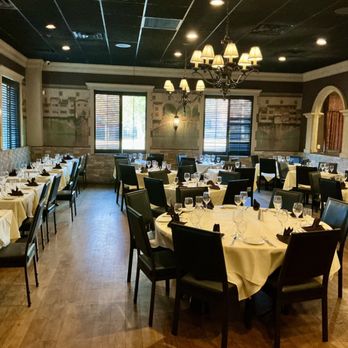 Ponte Vecchio - Italian Near Me - Old Bridge, New Jersey
