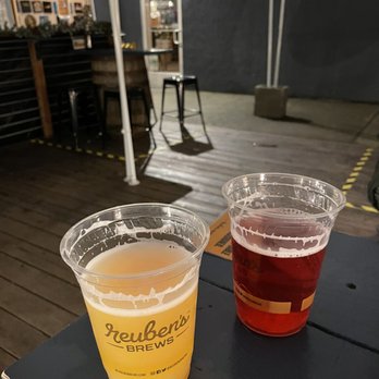 Reuben's Brews -Ballard Brewery & Taproom - A hazy IPA and a sour, both well-executed! - Breweries Near Me - Seattle, Washington Reuben's Brews -Ballard Brewery & Taproom - A hazy IPA and a sour, both well-executed! - Breweries Near Me - Seattle, Washington