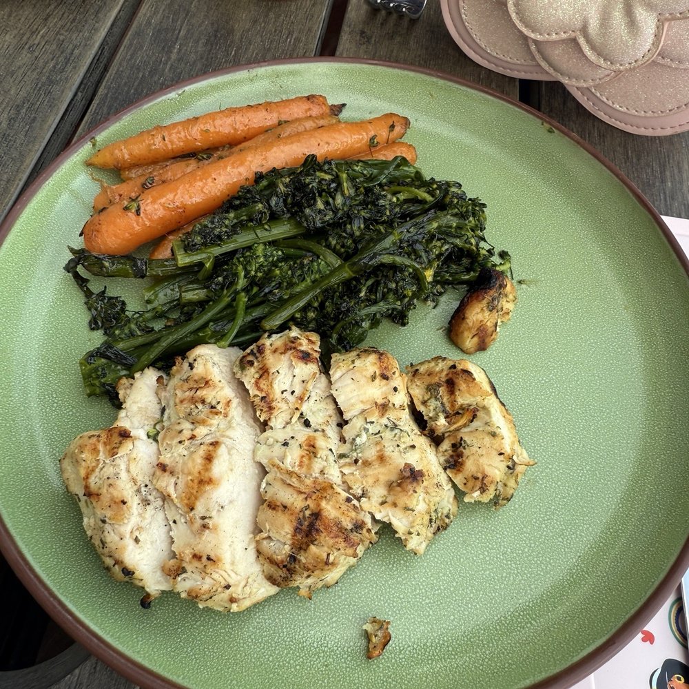 Blind Salamander Kitchen & Bar - kids' grilled chicken and veggies - New American Near Me - Austin, Texas Blind Salamander Kitchen & Bar - kids' grilled chicken and veggies - New American Near Me - Austin, Texas