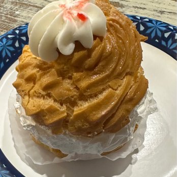 Merritt's Bakery - Midtown - Creme Puff - Bakeries Near Me - Tulsa, Oklahoma Merritt's Bakery - Midtown - Creme Puff - Bakeries Near Me - Tulsa, Oklahoma