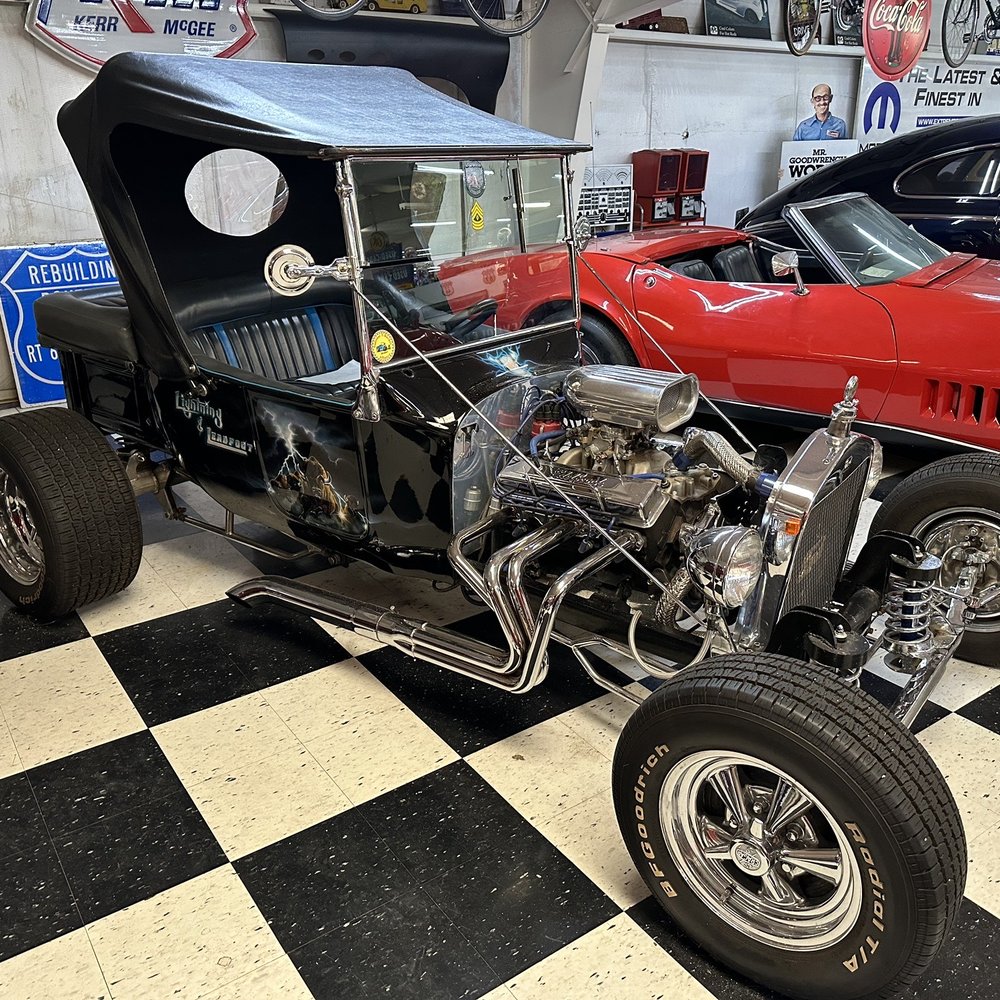Route 66 Auto Museum - Museums Near Me - Santa Rosa, New Mexico