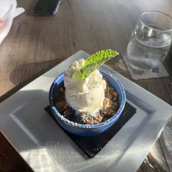 Square Grouper - Islamorada - Brownie bread pudding with vanilla ice cream - Seafood Near Me - Islamorada, Florida Square Grouper - Islamorada - Brownie bread pudding with vanilla ice cream - Seafood Near Me - Islamorada, Florida