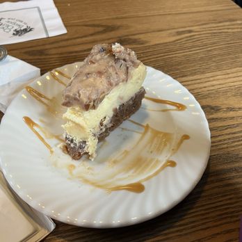 The Old Brogue - Pecan pie cheesecake - Irish Near Me - Great Falls, Virginia