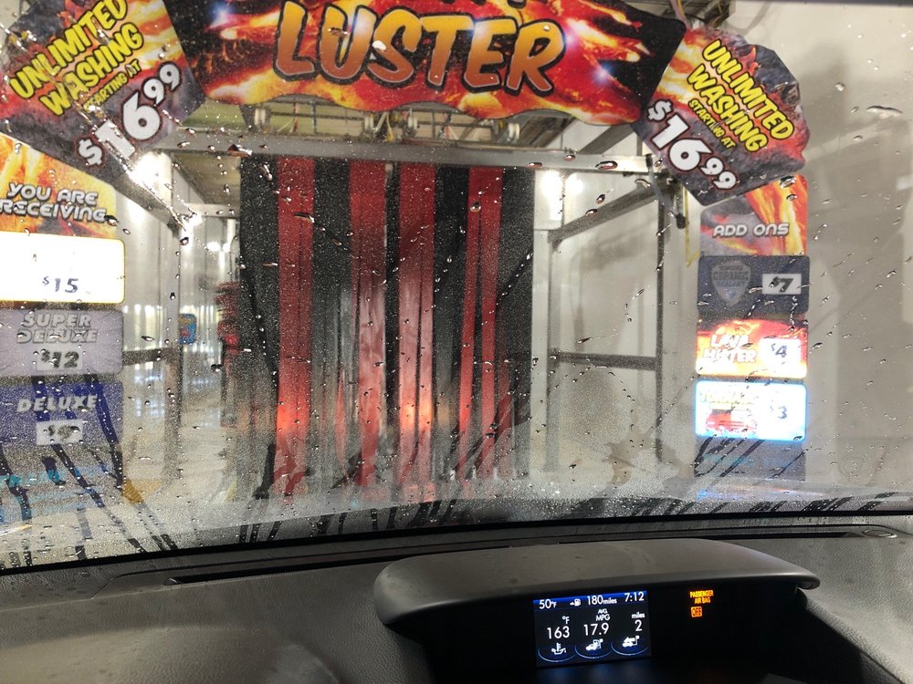 CLASSIC EXPRESS CAR WASH Updated August 2024 13 Photos 12738 W