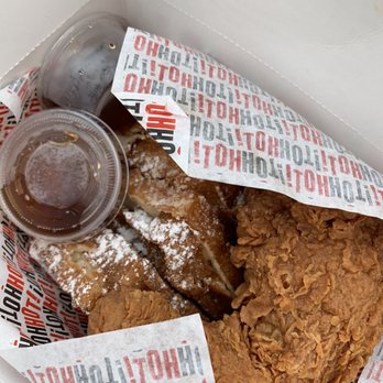 Howlin' Ray's - Hot Chicken & Waffles - Southern Near Me - Los Angeles, California