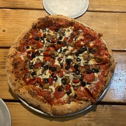 Red Pepper Pizzeria & Pasta - Carnation - Red Pepper Special Pizza