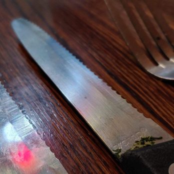 Applebee's Grill + Bar - Dried food on knife handle - American Near Me - Woodland, California