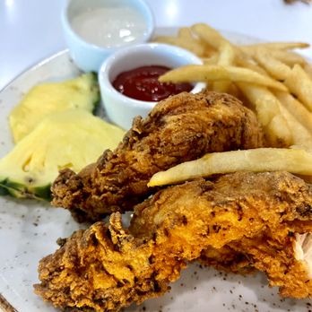 Grapefruit Basil Restaurant - Kids chicken tenders - New American Near Me - Indian Wells, California
