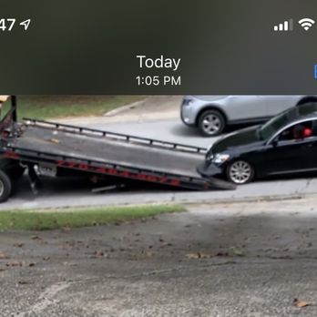 By Grace Towing - Bumper still dragging - Towing Near Me - Lithonia, Georgia By Grace Towing - Bumper still dragging - Towing Near Me - Lithonia, Georgia