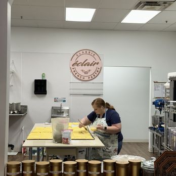 Eclair French Pastry - Bakeries Near Me - Sandy, Utah