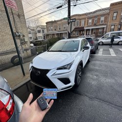 Citywide Auto Locksmith - Lexus car key replacement in Queens NY #citywideautolocksmith 917-984-3404 24/7 Mobile Emergency Service