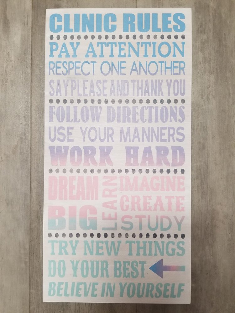 DIY 1208 Jamestown Rd, Williamsburg, Virginia Paint & Sip