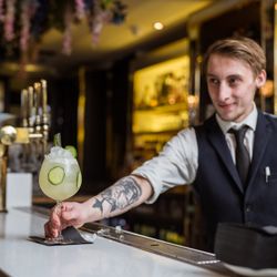 Vesper Cocktail Bar