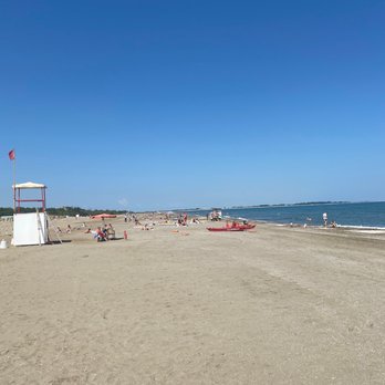 Bluemoon - Arts & Crafts Near Me - Venezia, 34