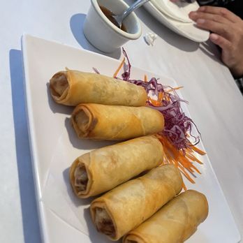 Meun Fan Thai Cafe - Thai Near Me - Santa Barbara, California Meun Fan Thai Cafe - Thai Near Me - Santa Barbara, California