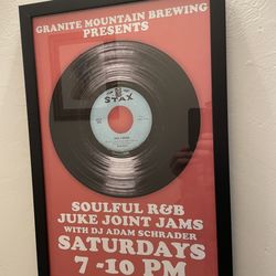 The Frame And I - I should have not been a cheapie and gotten anti glare for this, but still happy:)