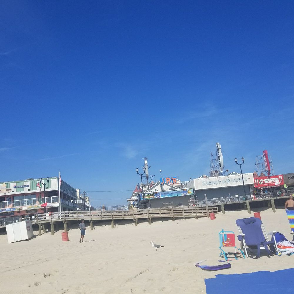 Jr's Ocean Bar and Grill - Right on the boardwalk and easily accessible from the beach or street even if your not having a beach day. - Cheesesteaks Near Me - Seaside Heights, New Jersey Jr's Ocean Bar and Grill - Right on the boardwalk and easily accessible from the beach or street even if your not having a beach day. - Cheesesteaks Near Me - Seaside Heights, New Jersey