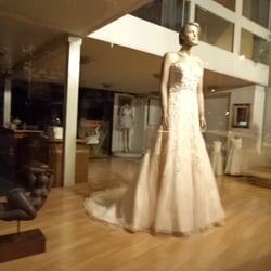 El Palacio de Las Novias y Novios - La vidriera del Palacio de las Novias y Novios