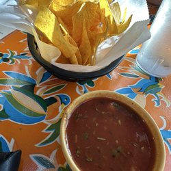 San Juan Taqueria Kala Point - Gratis chips and salsa starter