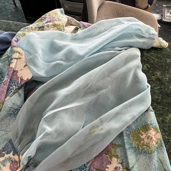 Han's Dry Cleaners - Dry Cleaning Near Me - Fairfield, California