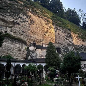 St. Peter Friedhof - Funeral Services & Cemeteries Near Me - Salzburg, 5 St. Peter Friedhof - Funeral Services & Cemeteries Near Me - Salzburg, 5