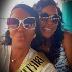 Totally Tiki Tours - My Bestfriend and I enjoyed the Tiki Boat Tour